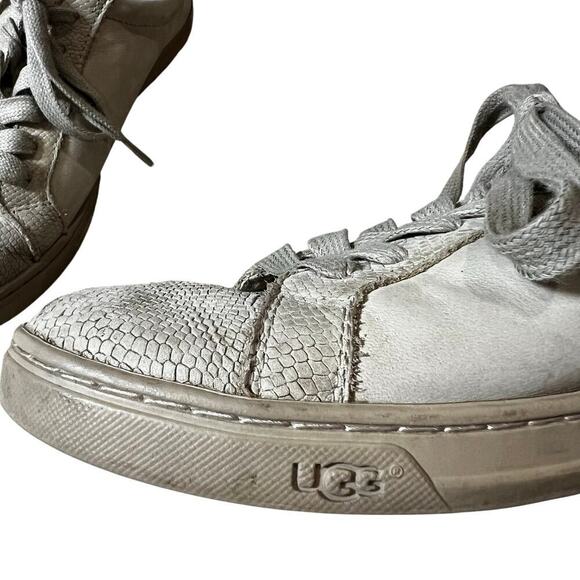 UGG Karine Snake Women's Lace up Leather Sneakers Size US 7 EU 28 Beige - Picture 5 of 11